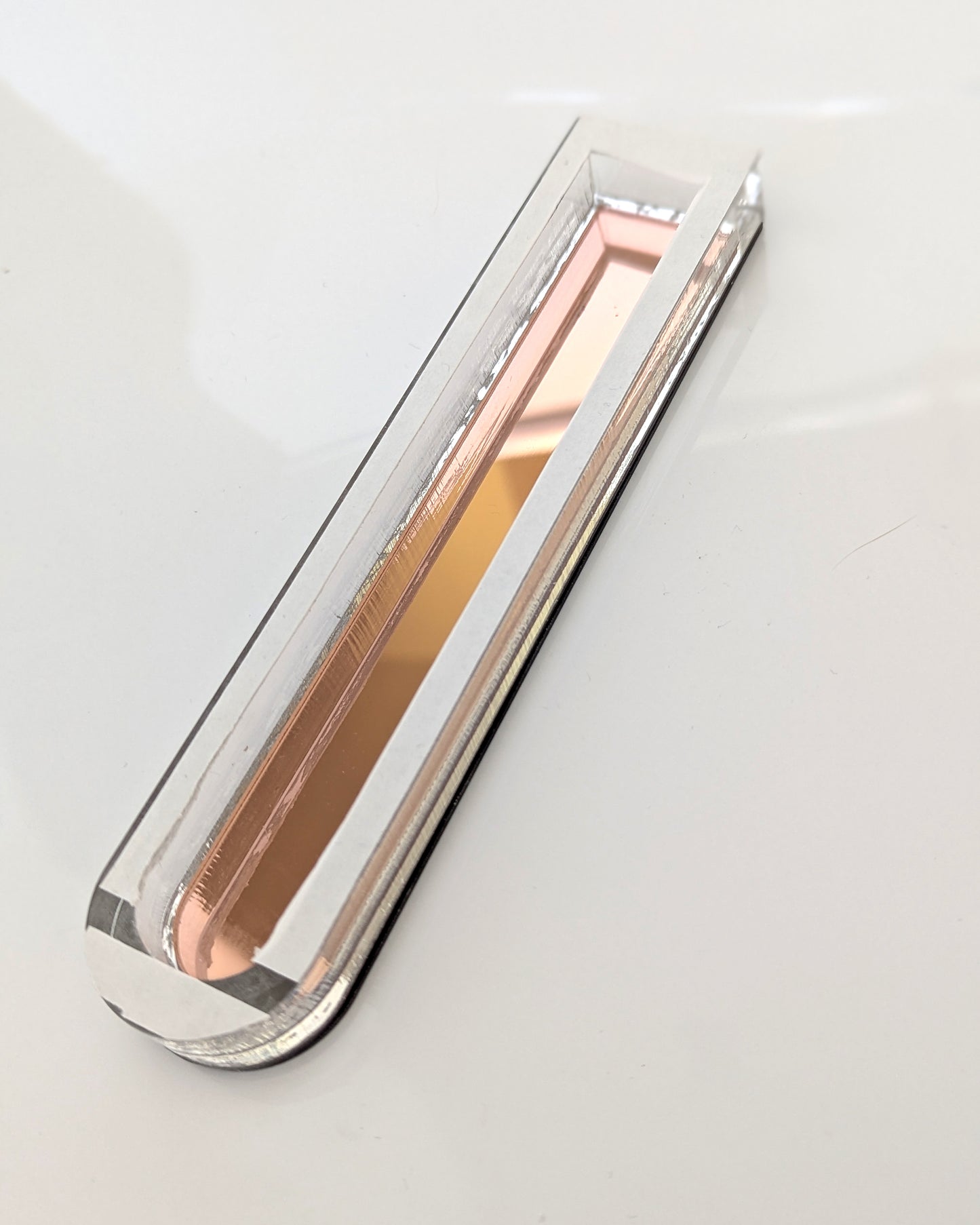 בית מזוזה מודרני שחור ורוז גולד