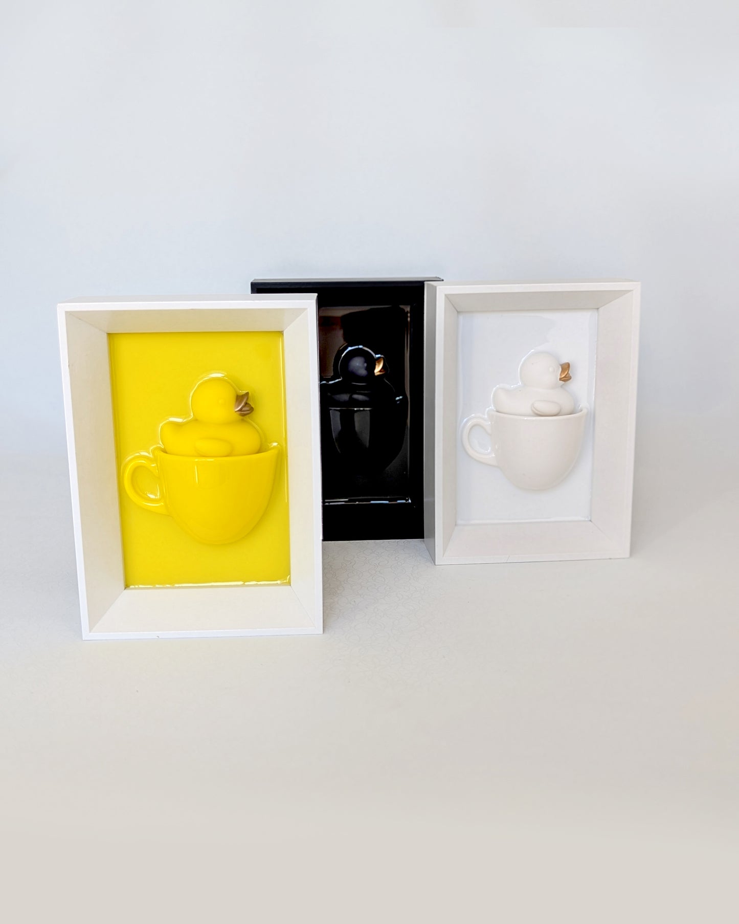 ברווז בכוס - שחור