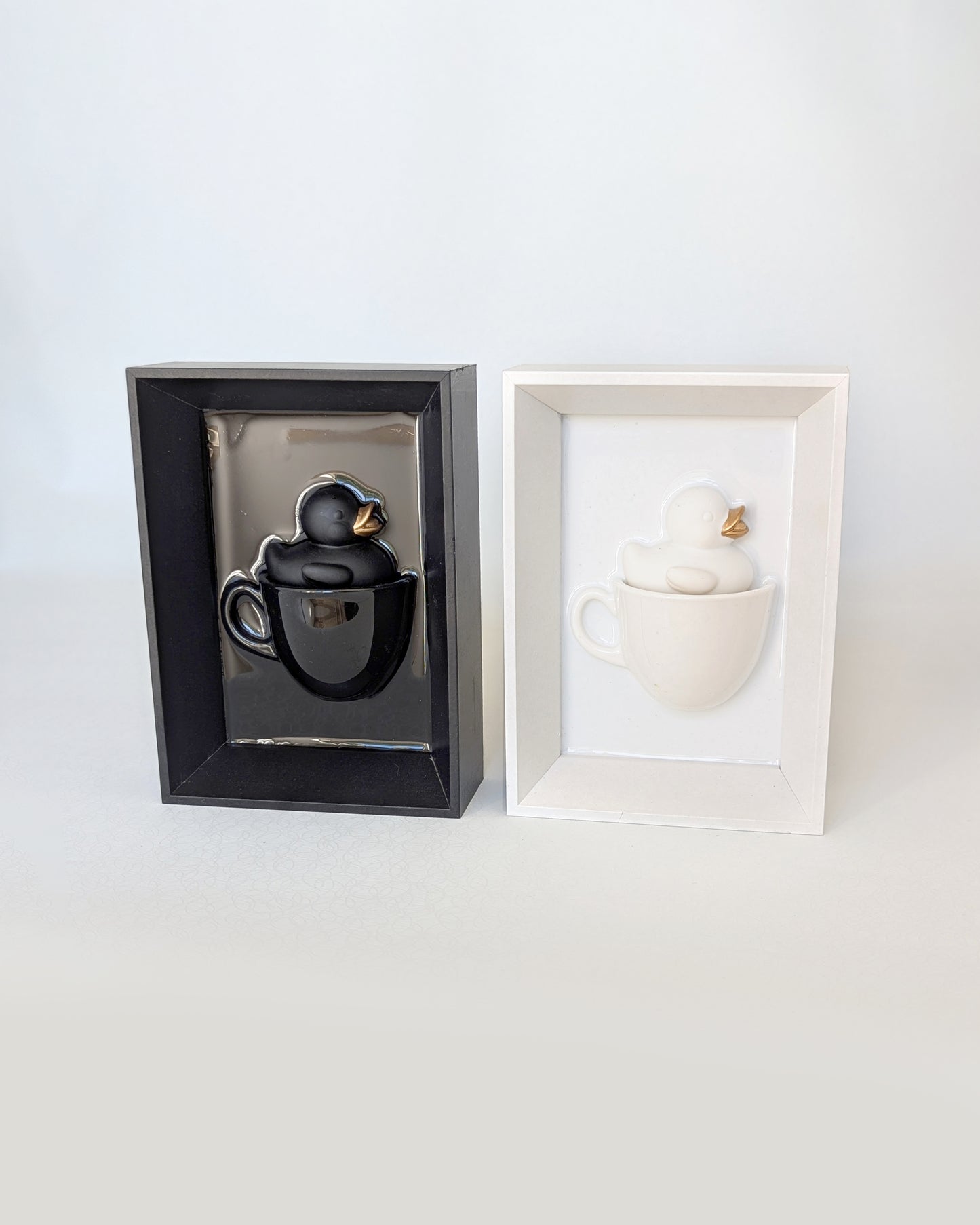 ברווז בכוס - שחור