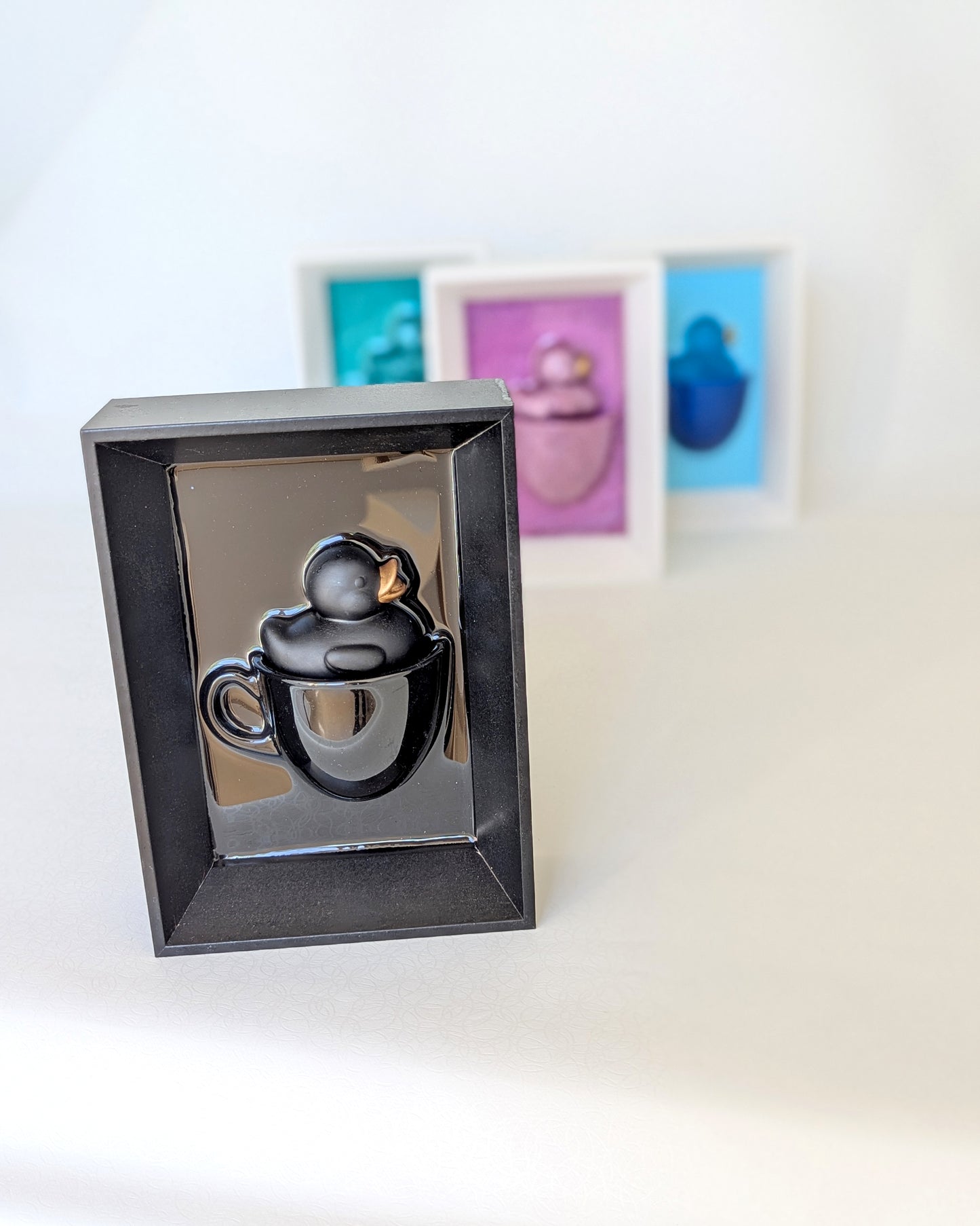 ברווז בכוס - שחור