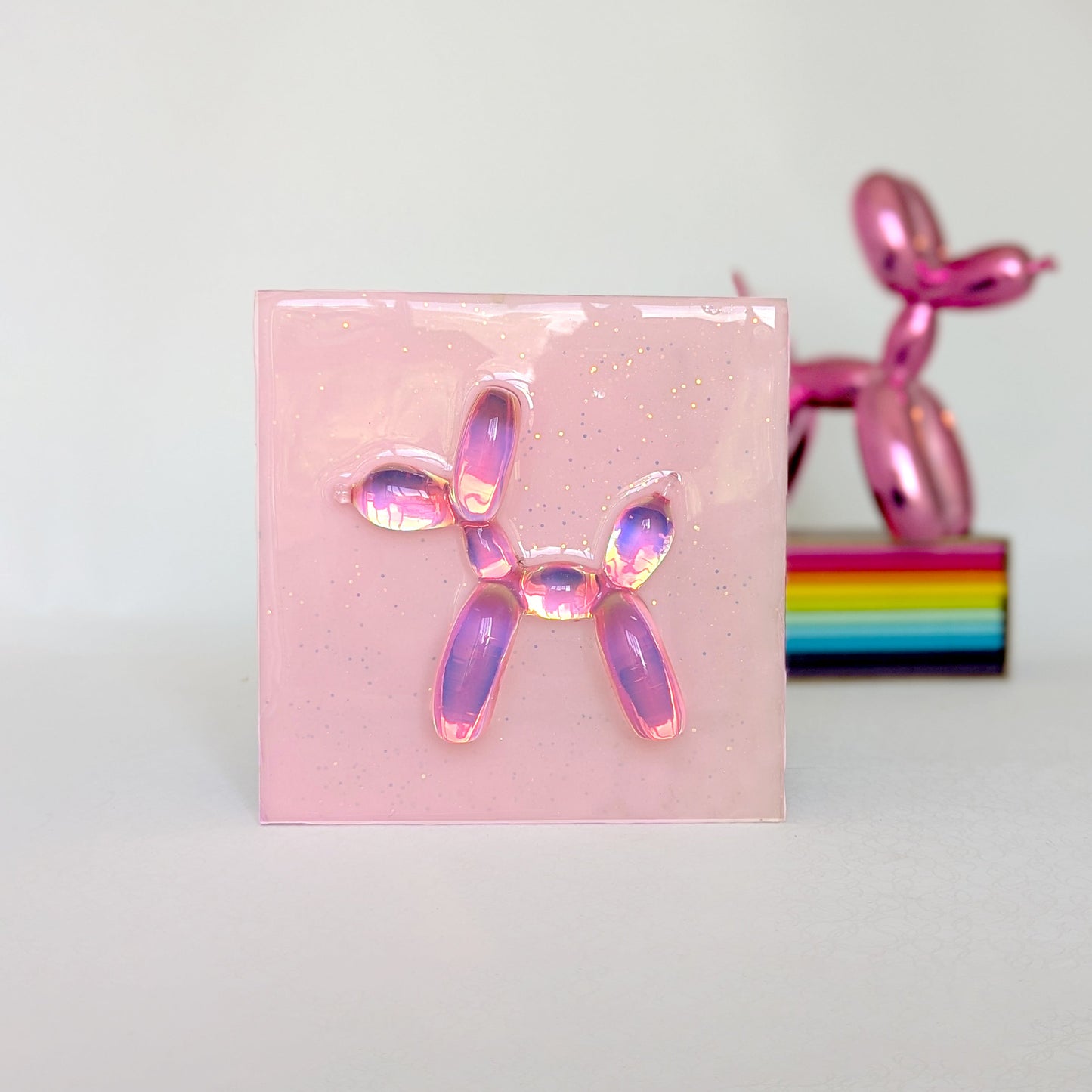 כלב בלונים ורוד הולוגרפי