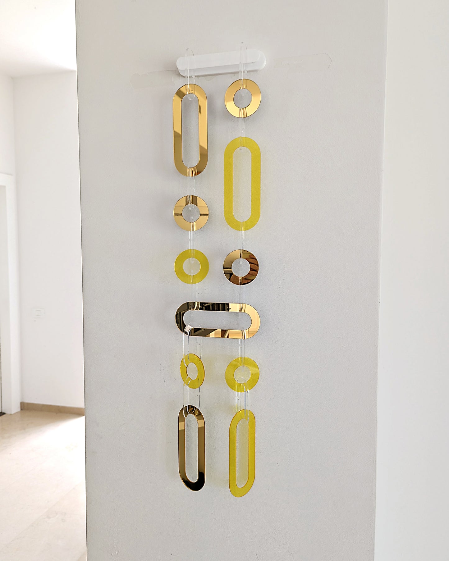 שרשרת מודולרית מוזהבת צרה