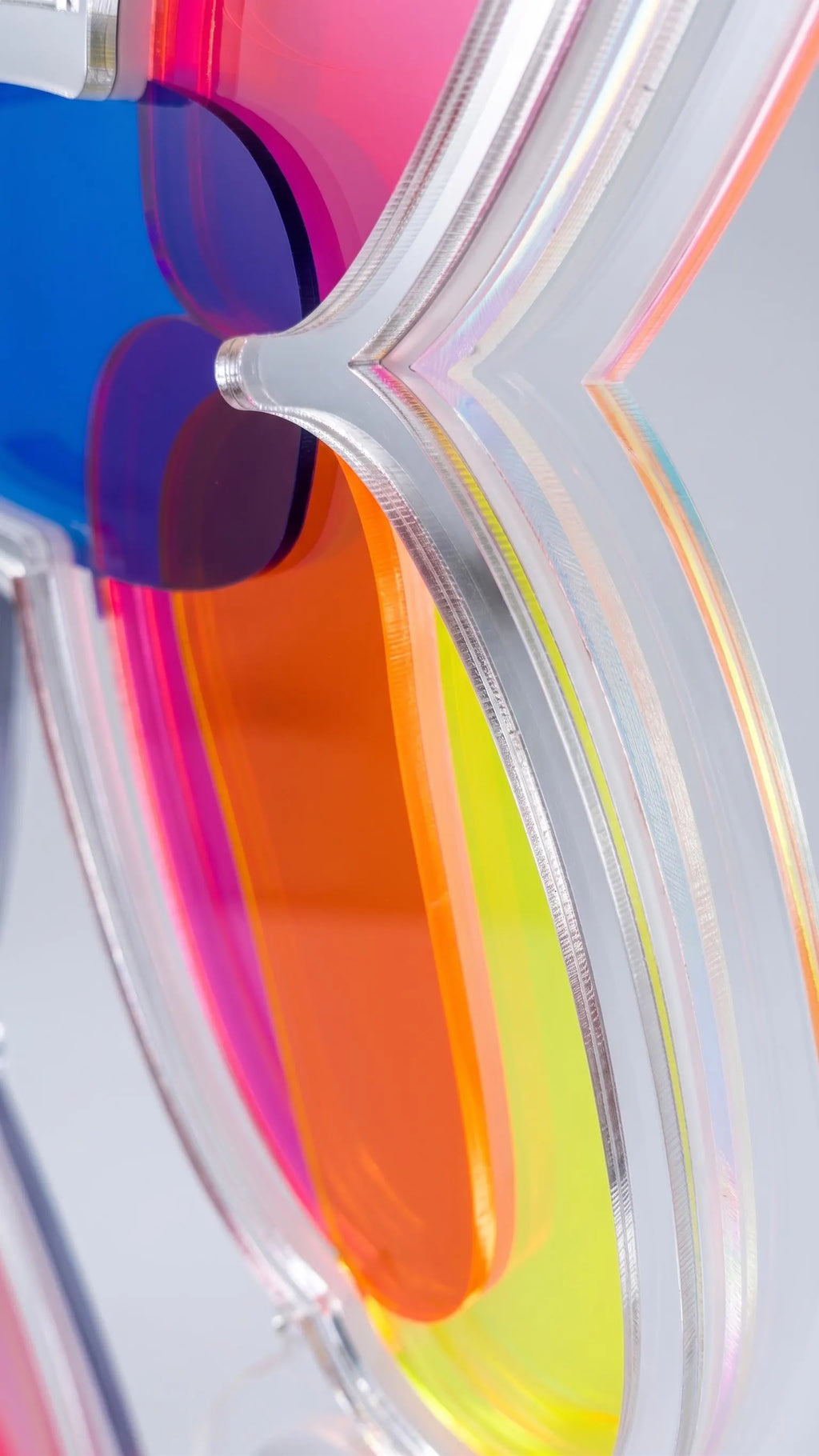 פסל כלב בלון מאקריליק צבעוני