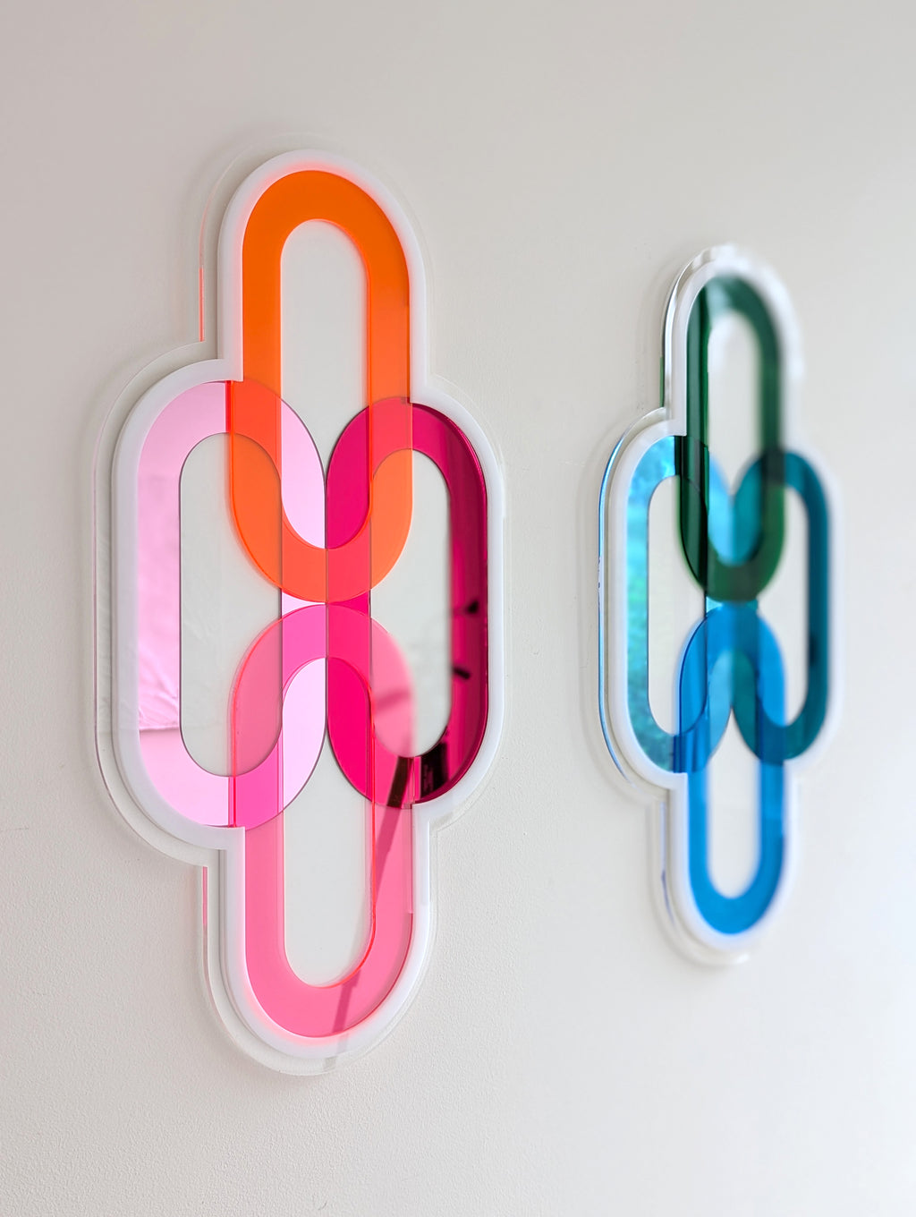 Red & Pink Mirrored Wall Jewel