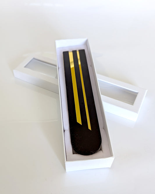 בית מזוזה מודרני שחור וזהב